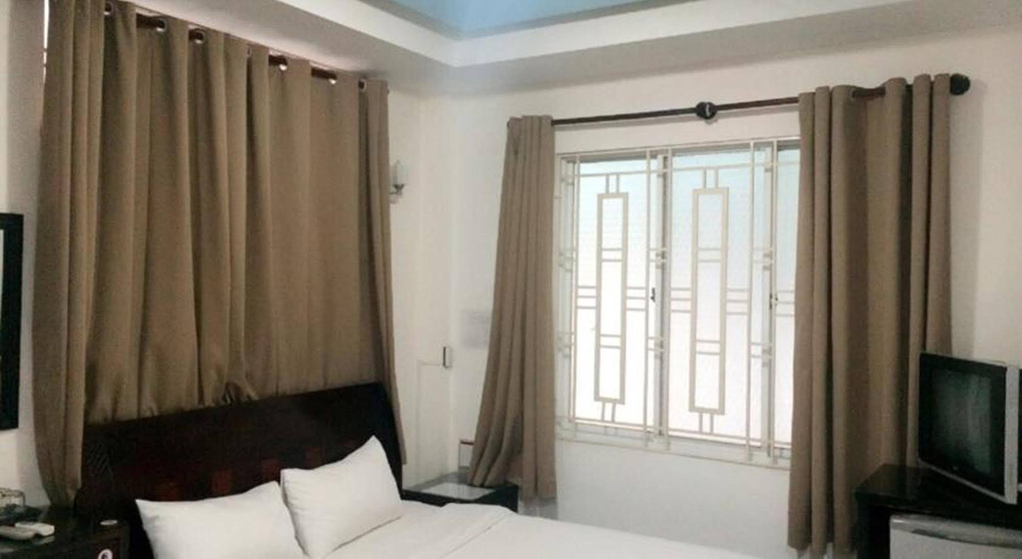 Saigon Zoom Hotel Ho Chi Minh City Exterior photo